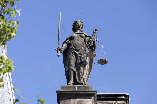 vrouwe justitia