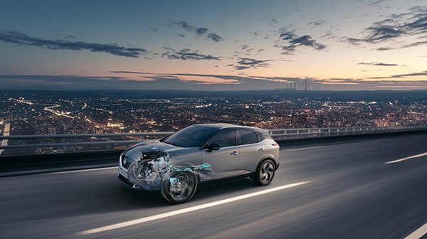 Nissan auto