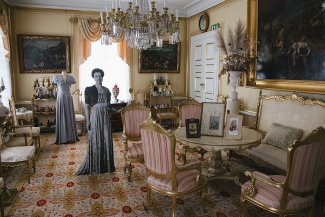 Huseby Florence, Alexander Hall