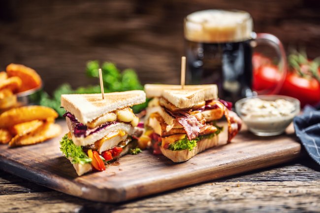 Club Sandwiches 
