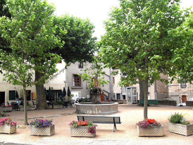 Montolieu
