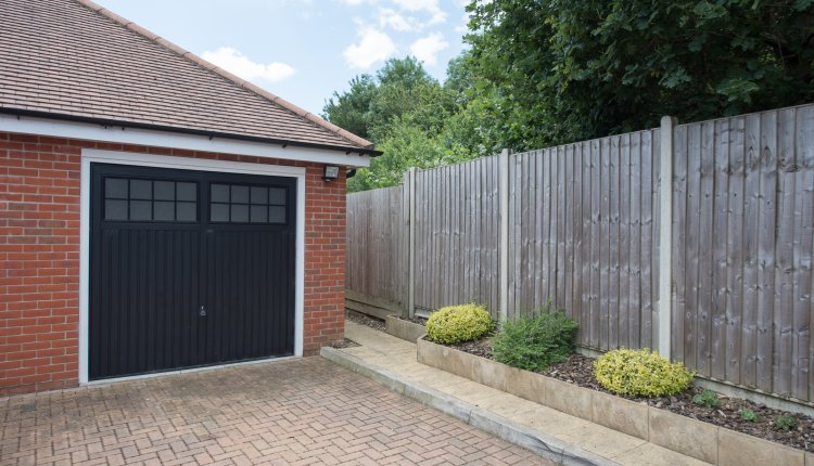 Garage box