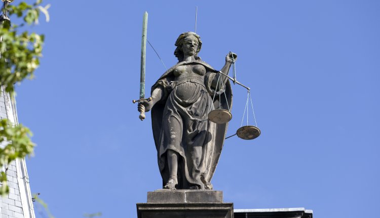 vrouwe justitia