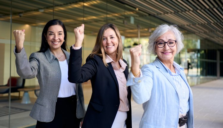 Vrouwen tegen leeftijdsdiscriminatie
