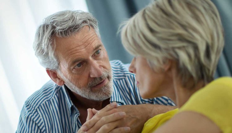mman en vrouw in gesprek