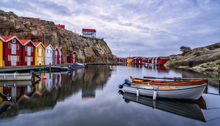 Zweden landschap, stadje aan zee