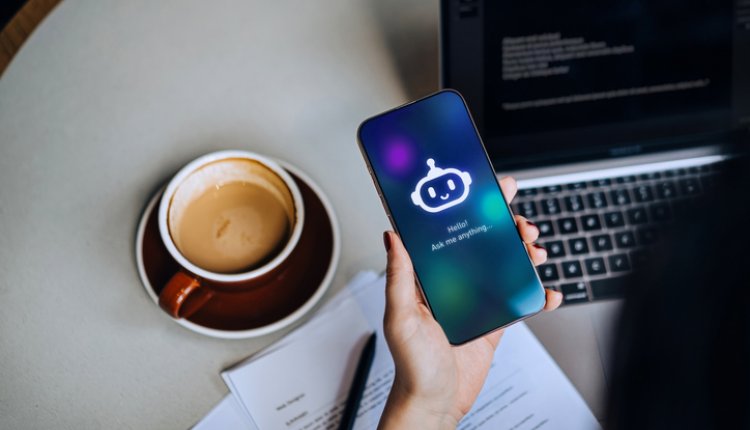 AI chatbot op een smartphone