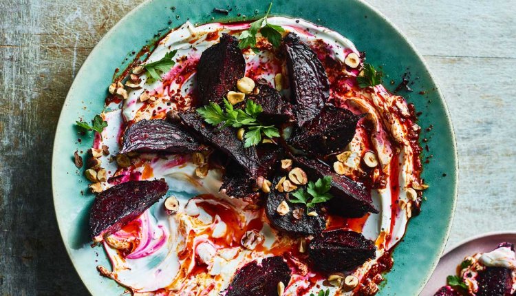 Geroosterde bietjes met harissayoghurt