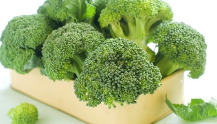 Broccoli in mandje