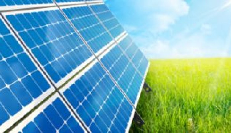 3471565-Steeds-meer-zonnepanelen-zijn-ze-dan-renda