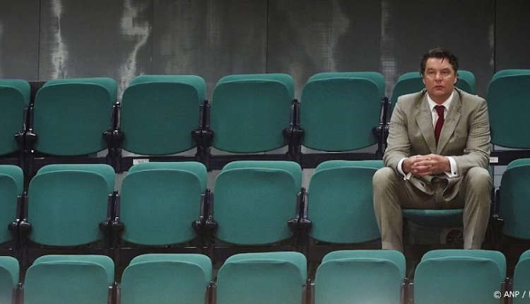 De Roy van Zuydewijn naar rechter voor inzage in spin-off Máxima