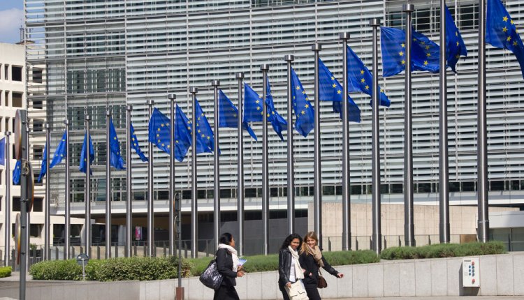 EU EU