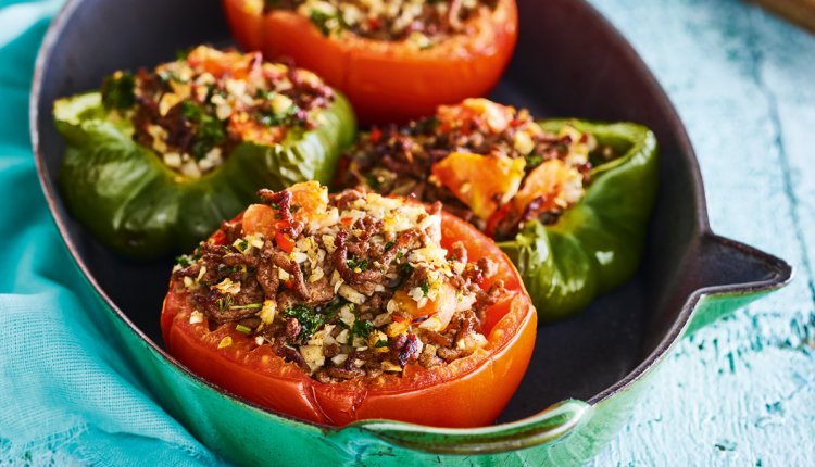 gevulde tomaten en parika's