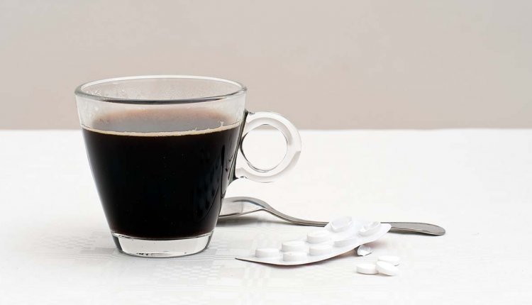 koffie met pijnstillers