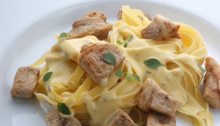 tagliatelle met kip tagliatelle met kip
