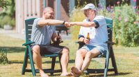 Bier drinkende mannen