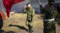 Carl Gustaf stapt aan boord van Zweeds signaalverkenningsschip