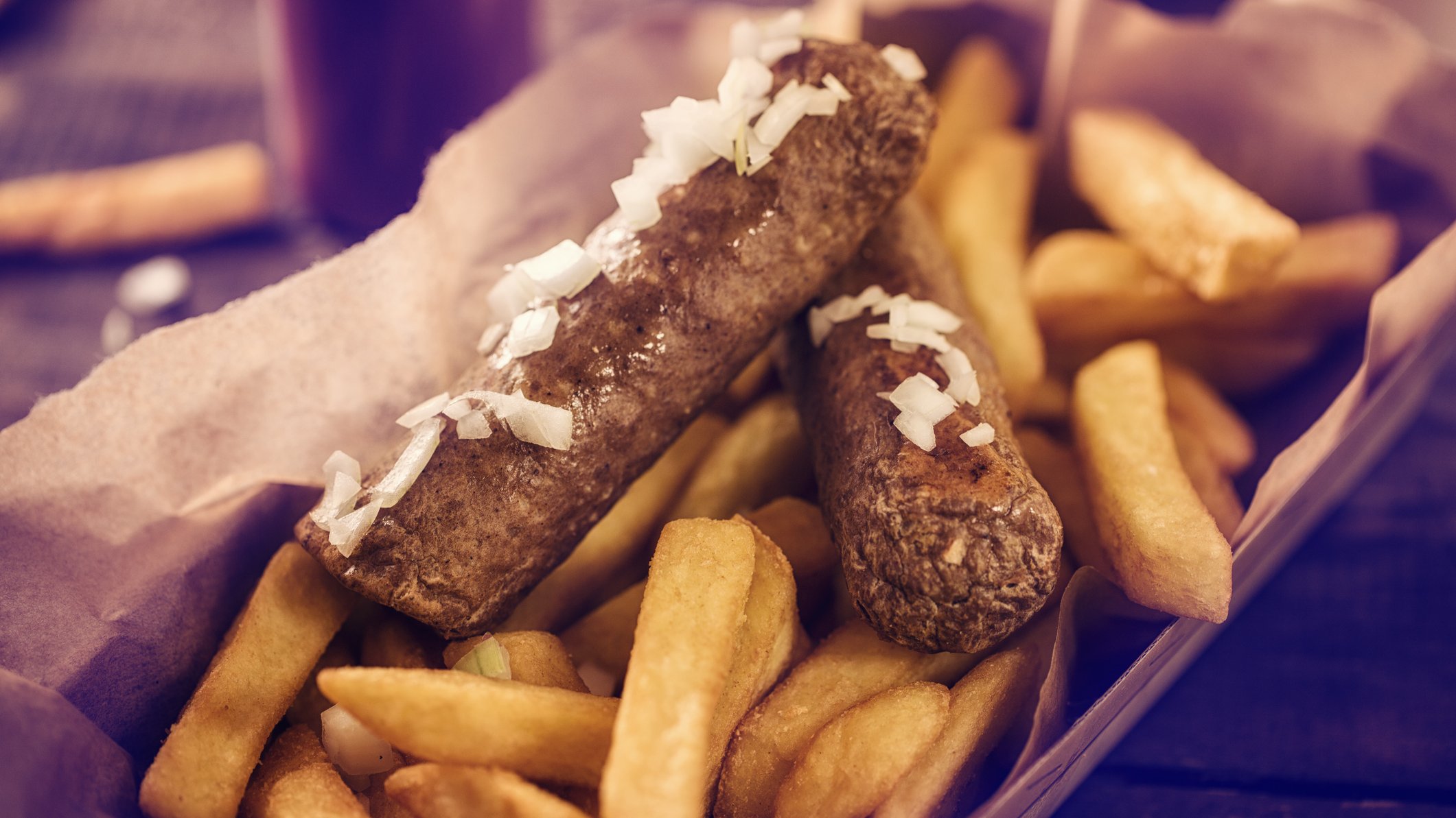 De waarheid wat zit er in een frikandel? De waarheid wat zit er in een frikandel?