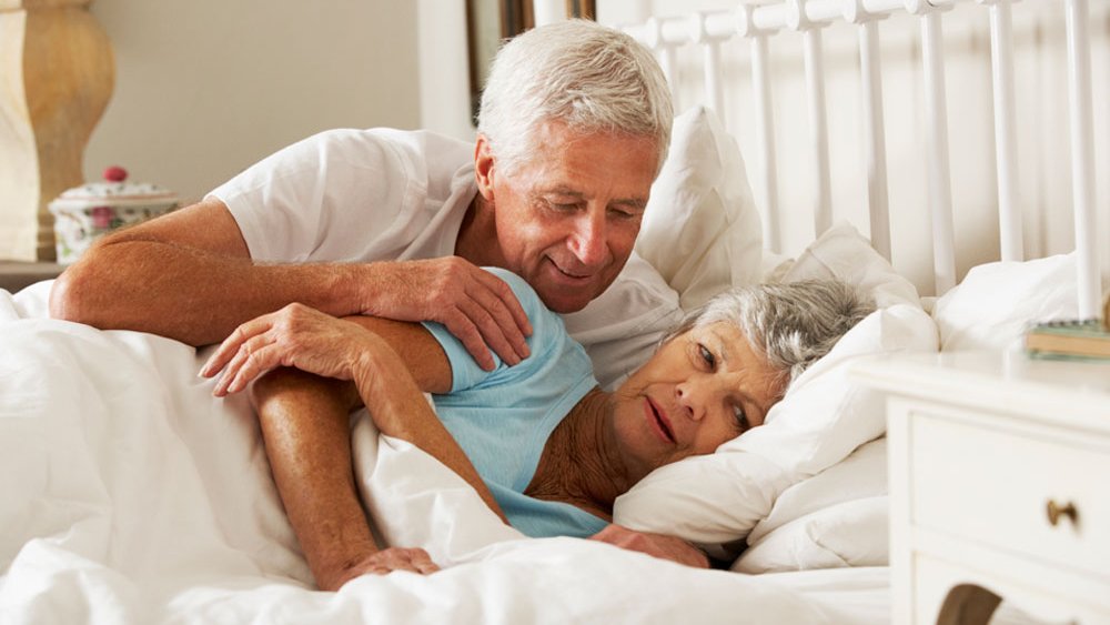 Kun je op elke leeftijd seks hebben? | PlusOnline