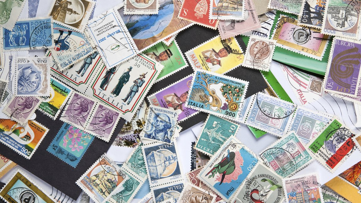 Verzamelaars postzegels woedend op PostNL | PlusOnline