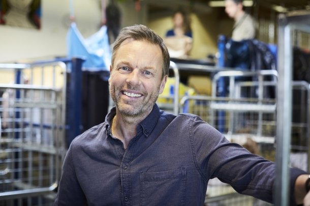 Man doet vrijwilligerswerk na zijn pensioen en AOW