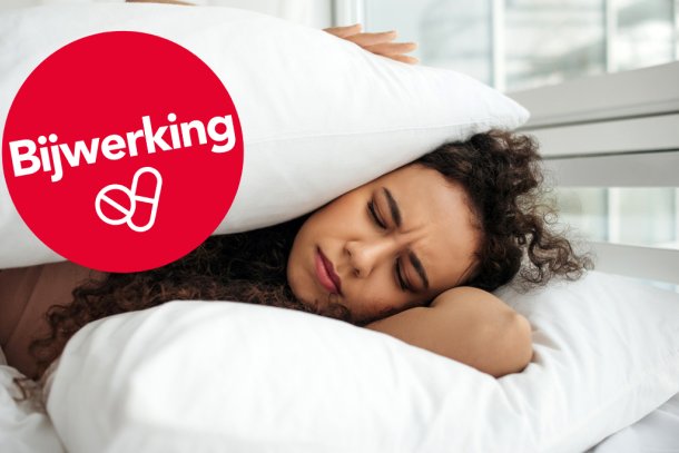 vrouw heeft nachtmerrie