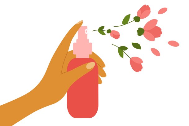 Vrouw spuit rozengeur uit parfumflesje