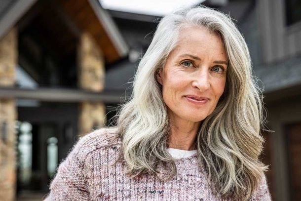 portret van vrouw buiten