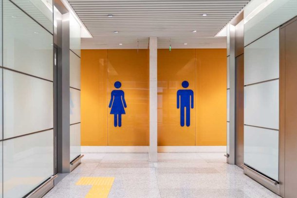 openbaar toilet op vliegveld