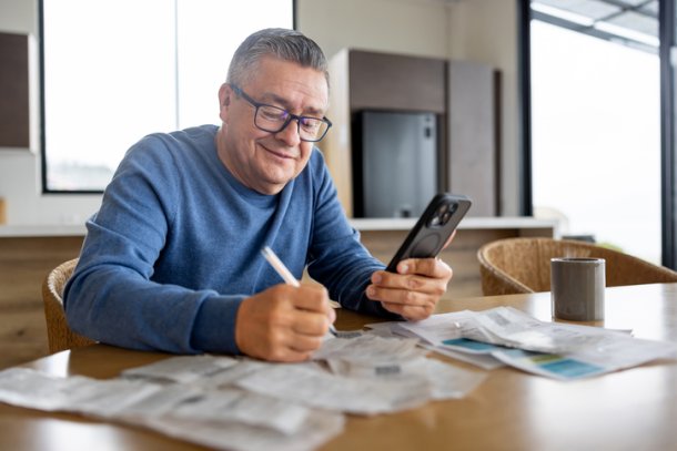 Man doet zijn financiele zaken thuis